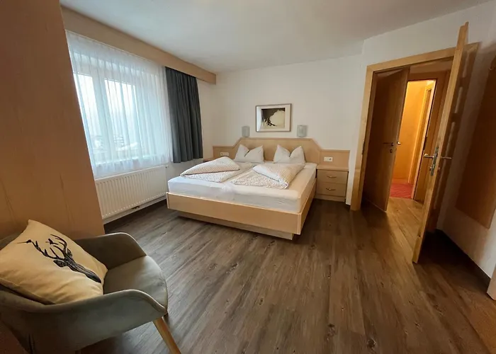 Franzele & Breakfast شقة سولدن