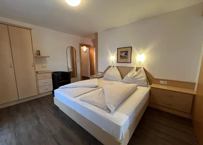 Franzele & Breakfast سولدن